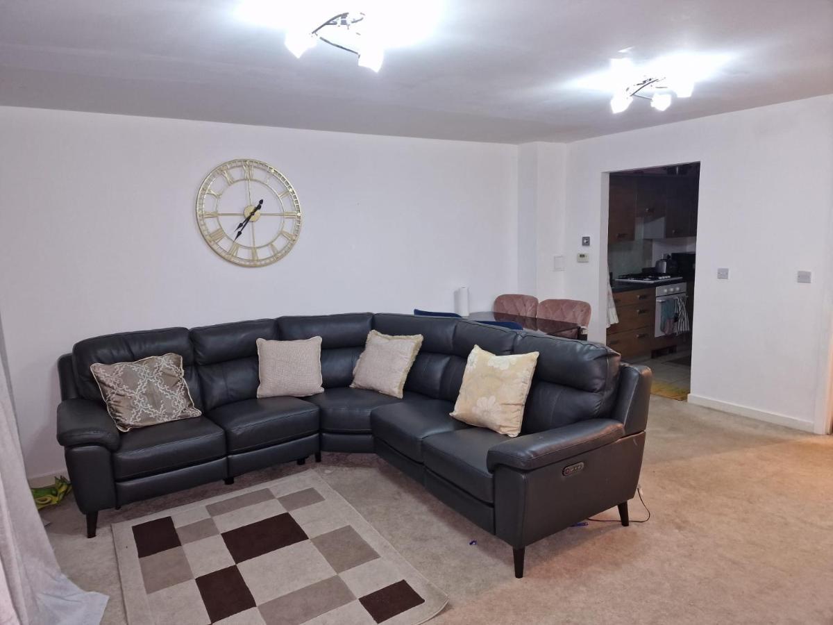 Appartamento Ko 3 Bed House Dartford Esterno foto