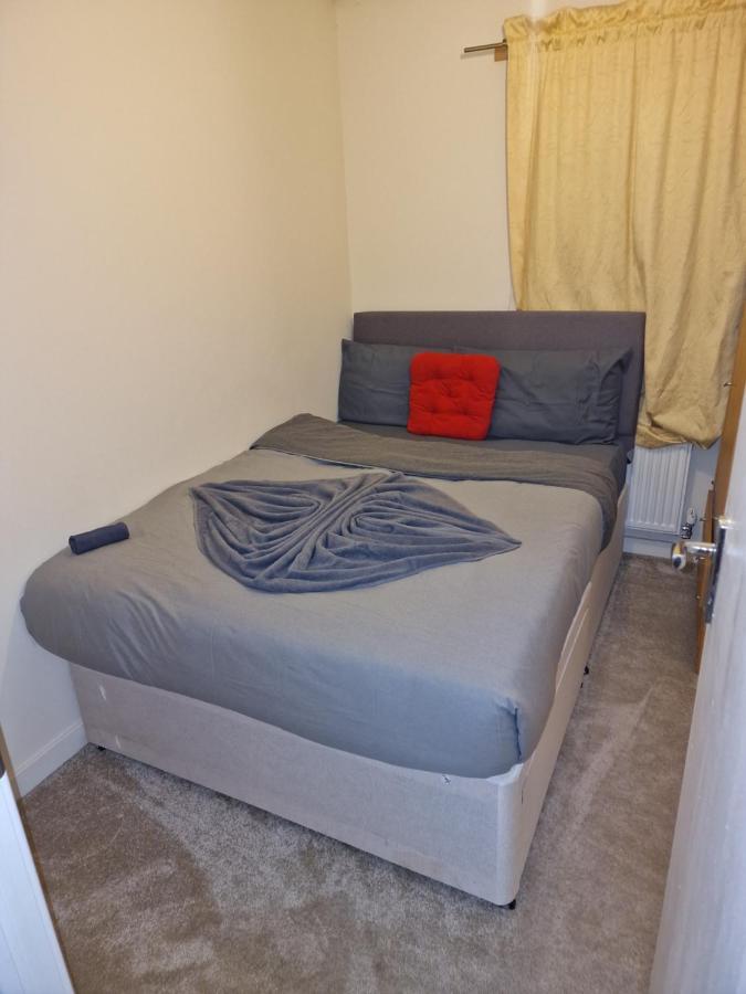Appartamento Ko 3 Bed House Dartford Esterno foto